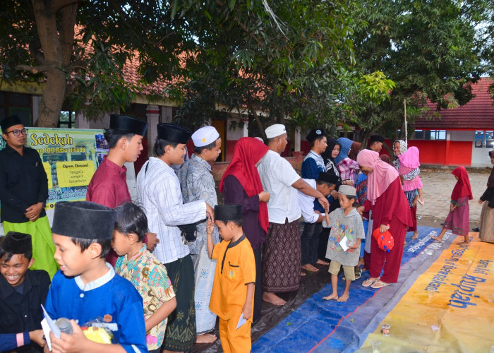 Syukuran 60 Bulan Hisada bersama Yatim Piatu di Desa Kiajaran Kulon