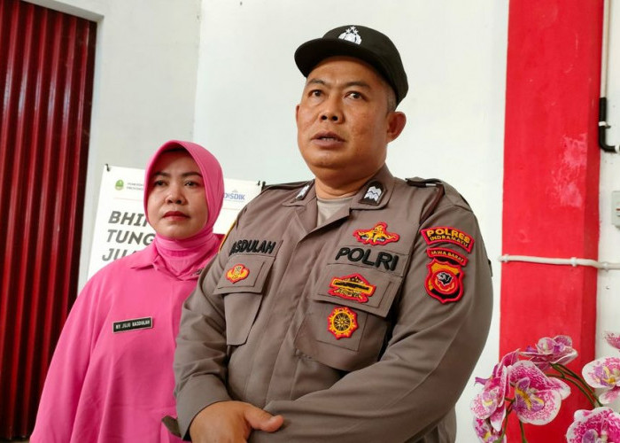 Seorang Polisi di Indramayu Berhasil Bangun SMK Gratis. Rela Sisihkan Uang Gaji