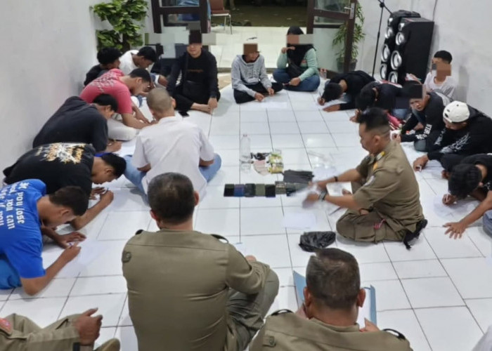 Miris Puluhan Pelajar Terjaring Razia di Bawah Jembatan Cimanuk Indramayu