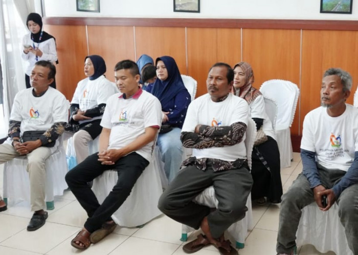 Tingkatkan Kapabilitas UMK, KAI Daop 3 Cirebon Selenggarakan Pelatihan Mitra Binaan di Indramayu