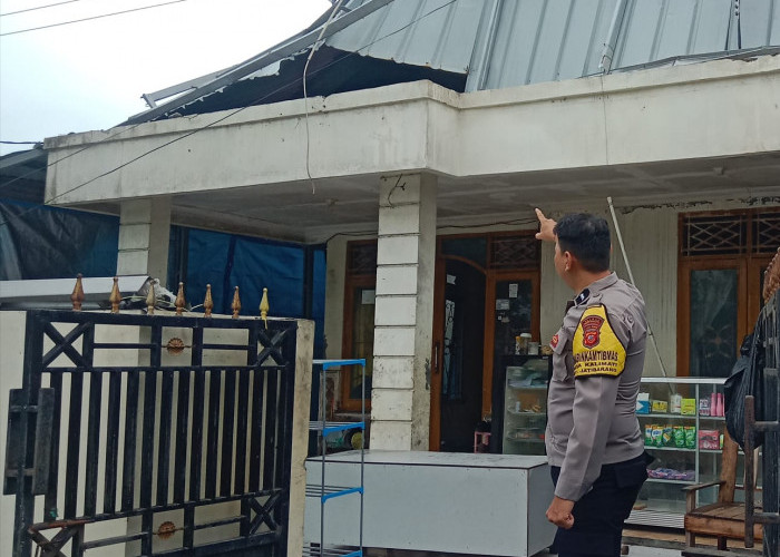 Empat Titik di Indramayu Terkena Dampak Angin Kencang