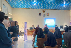 Lewat Program CERDIK, Dosen Polindra Pandu Siswa SMP Nurul Halim Belajar  Cegah Gagal Ginjal Kronis