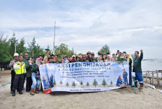 Peringati Bulan K3, Pertamina EP OGT Field Gelar Penghijauan di Pesisir Balongan