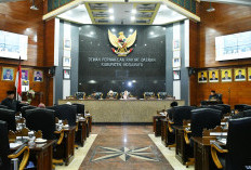 DPRD Indramayu Bahas Lebih Detil Raperda LPj APBD 2025