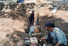 Petani Lobener Lor Bangun Saluran Air Swadaya Demi Selamatkan Musim Tanam Gadu