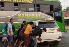 Laka Lantas di Jalan Raya Tambi, Dua Orang Luka Ringan 