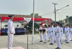 Paskibra SMP Nurul Halim Widasari Sukses Kibarkan Sang Merah Putih Pada Upacara HUT ke -81 RI di Kecamatan Wid