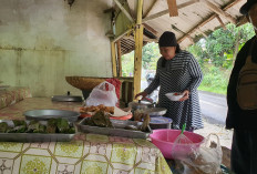Burbacek Makam 25, Sensasi Gurih Pedas Andalan Warga Indramayu Saat Ramadan