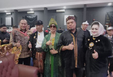 H Mulyadi SE dan Profesor  H Mufti Raih Anugerah Sunda Sabuana Awards 2026 
