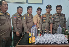Razia Gabungan Pemcam Sukagumiwang dan PPNS Berhasil Sita Puluhan Mihol