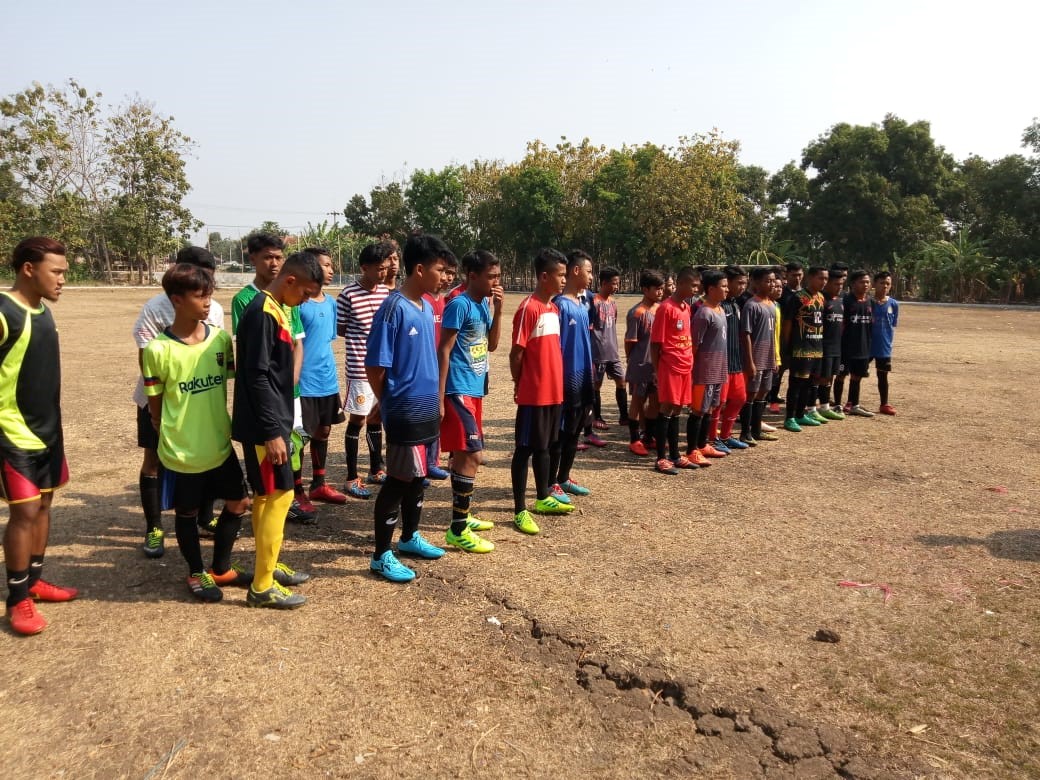 Kampung Selatan FC Juntikebon Menang Besar