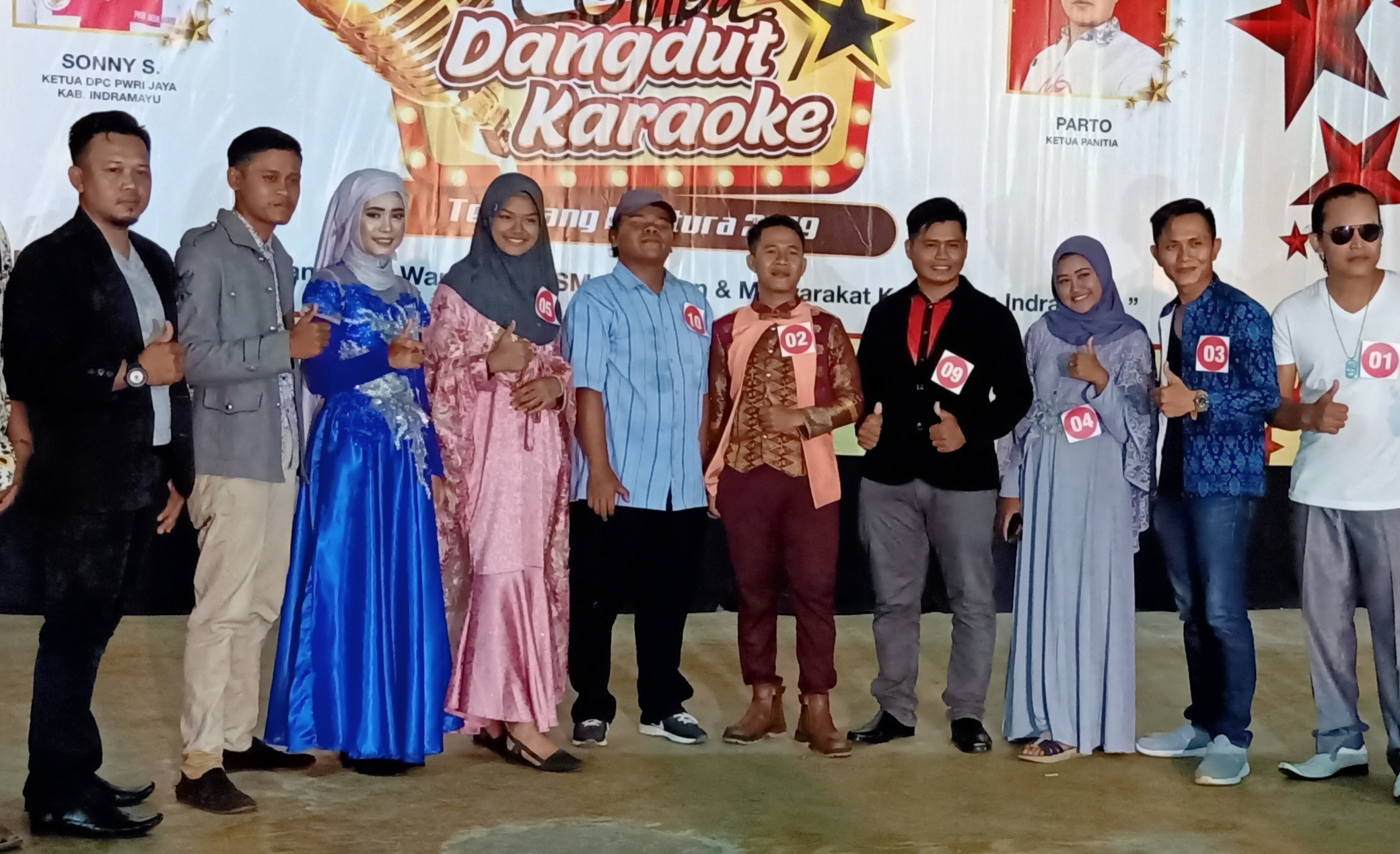 Juara Karaoke Tampil saat Pergantian Tahun