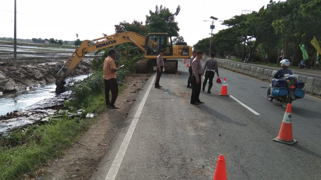 Dua Jembatan Permanen Dibongkar di Desa Patrol