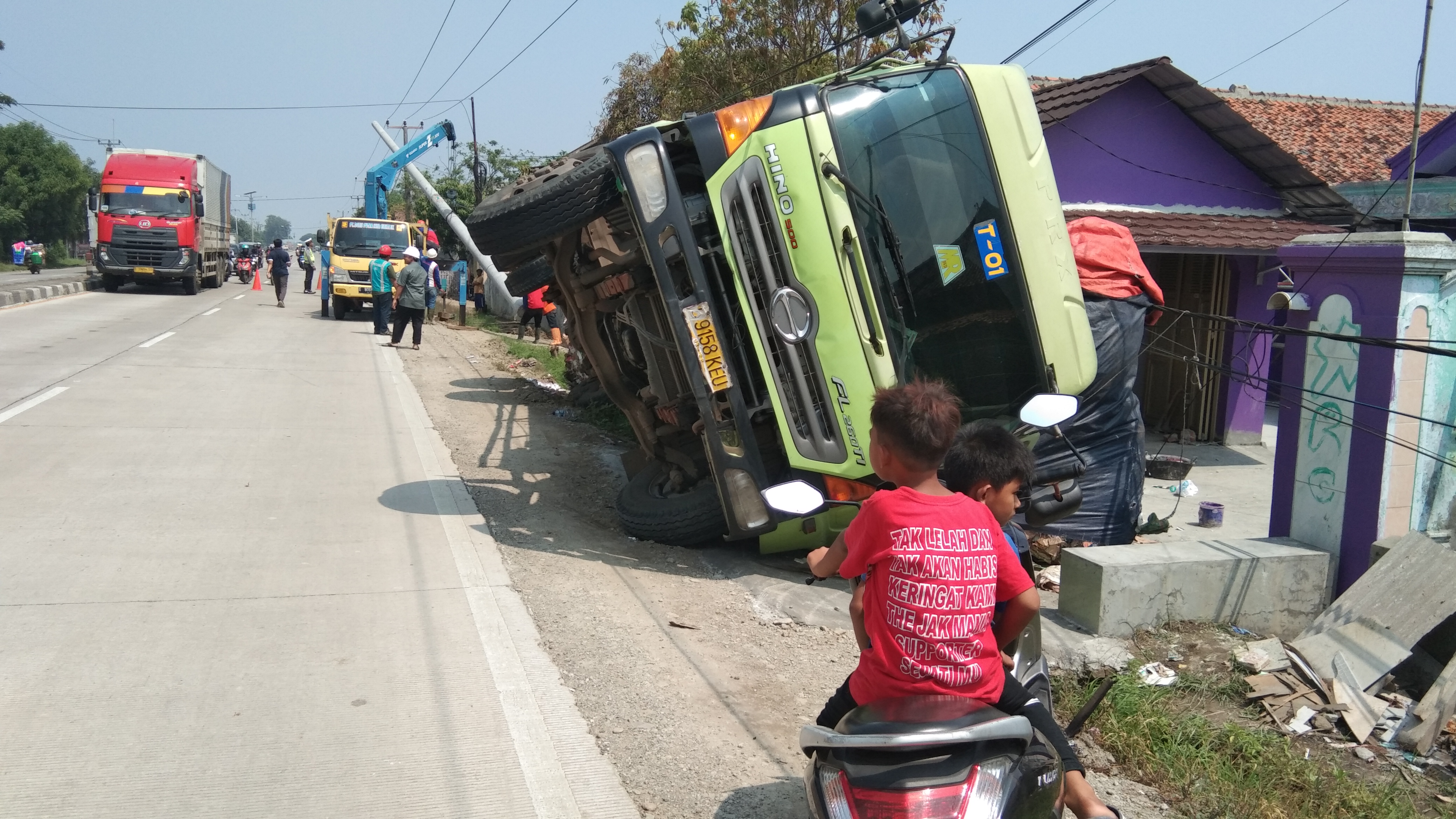 Pelajar SMP Tewas Digilas Truk Tangki, Sehari Tiga Kecelakaan di Jalur Pantura Indramayu