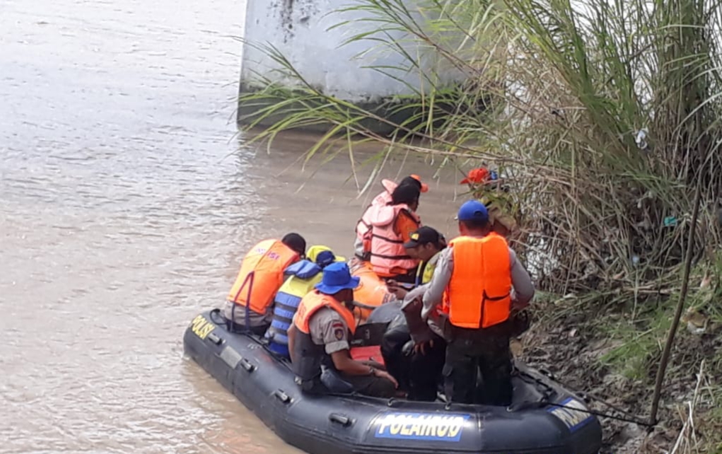 Bocah 7 Tahun Tenggelam di Cimanuk