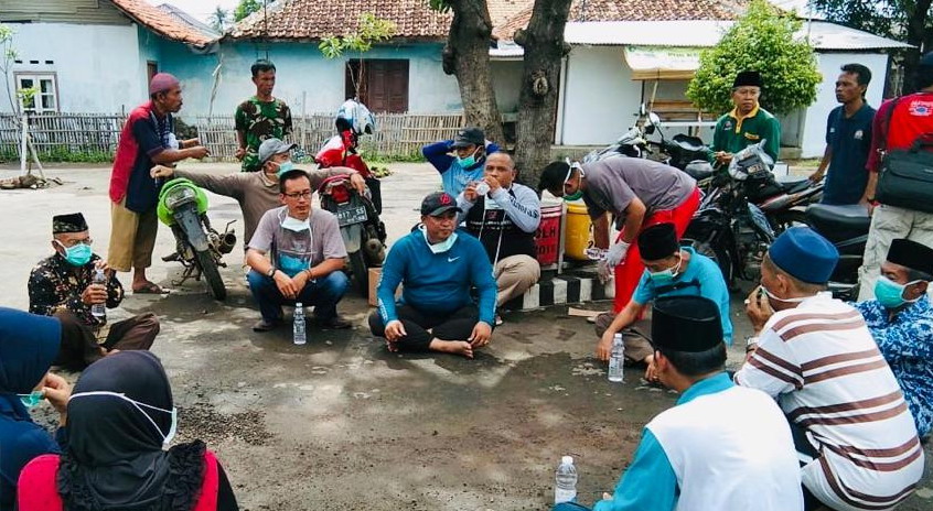 Pemdes Langut Bikin Disinfektan Sendiri, Semprot Masal Tempat Publik