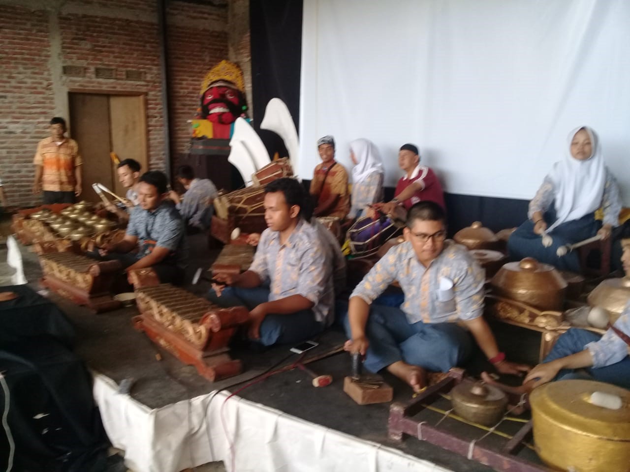 Sanggar Tari Topeng Mimi Rasinah Liburkan Kegiatan