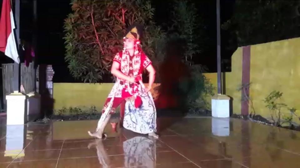 Sanggar Tari Mimi Rasinah Gelar Pertunjukan Tari Topeng lewat Live Streaming