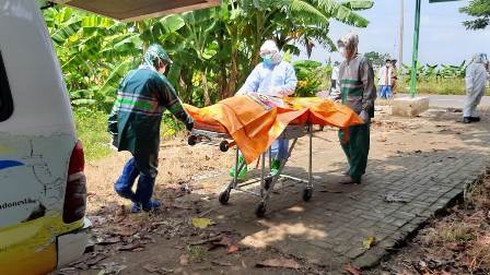 PDP Warga Kecamatan Krangkeng Meninggal, Pemakaman Jenazah Sesuai Protokol Penanganan Jenazah Pasien Corona