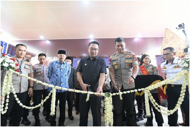 Resmikan Gedung Ditlantas Polda Jabar, Kang Emil: Semoga Pelayanan Meningkat