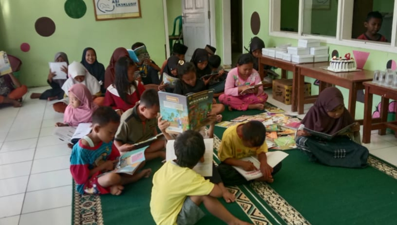 Desa Kebulen Tanamkan Literasi Sejak  Usia Dini