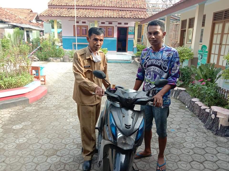 Pemdes Kongsijaya Amankan Motor Misterius