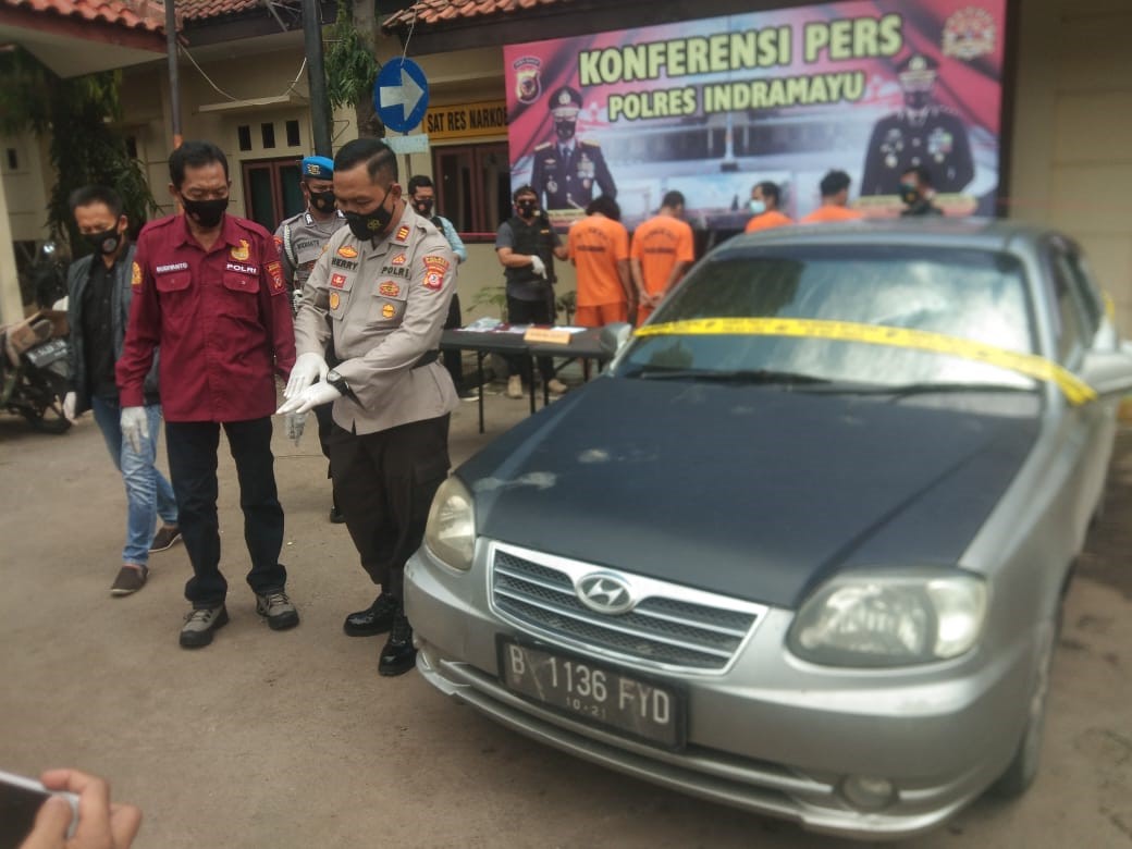 Pengedar Sabu Dibekuk di Jalur Pantura, Tersangka Nekat Tabrak Mobil Polisi