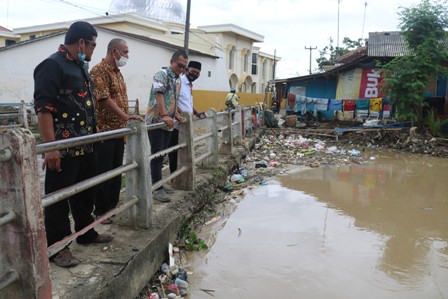 Warga Keluhkan Banjir dan Kerusakan Infrastruktur