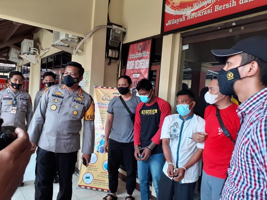 Pengunjung Kafe Tewas Ditusuk, Pelaku Sudah Ditangkap Polisi, Motif Diduga karena Cemburu