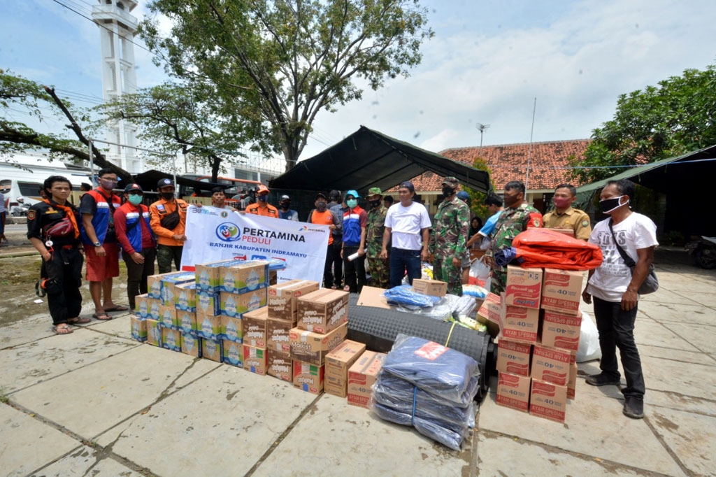 Pertamina RU VI Peduli, Bantu Korban Banjir Indramayu