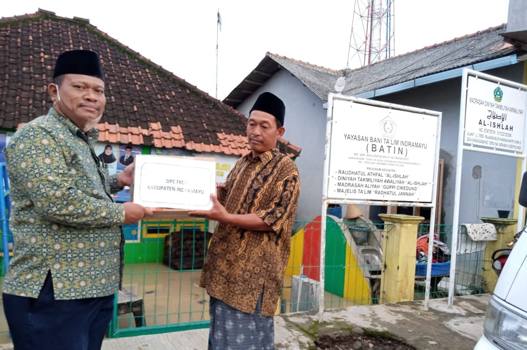 103 Madrasah Terdampak Banjir Terima Bantuan