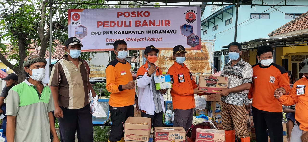 PKS Dirikan Posko Peduli Banjir