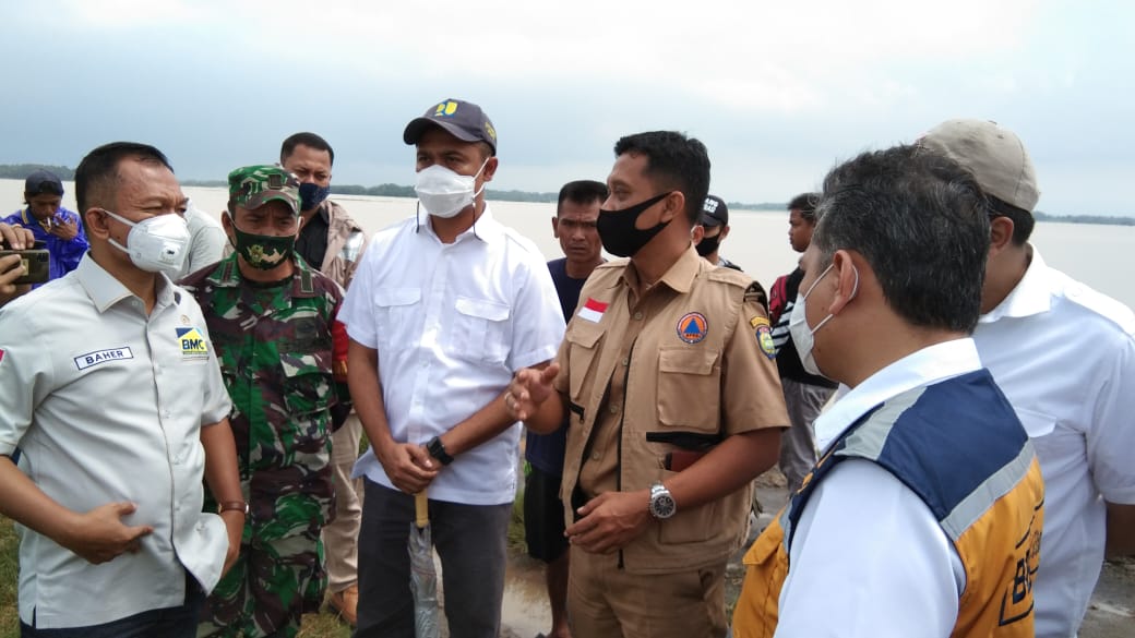 Bambang Bersama BBWS Citarum Cek Kondisi Waduk Cipancuh dan Sungai Cipunegara