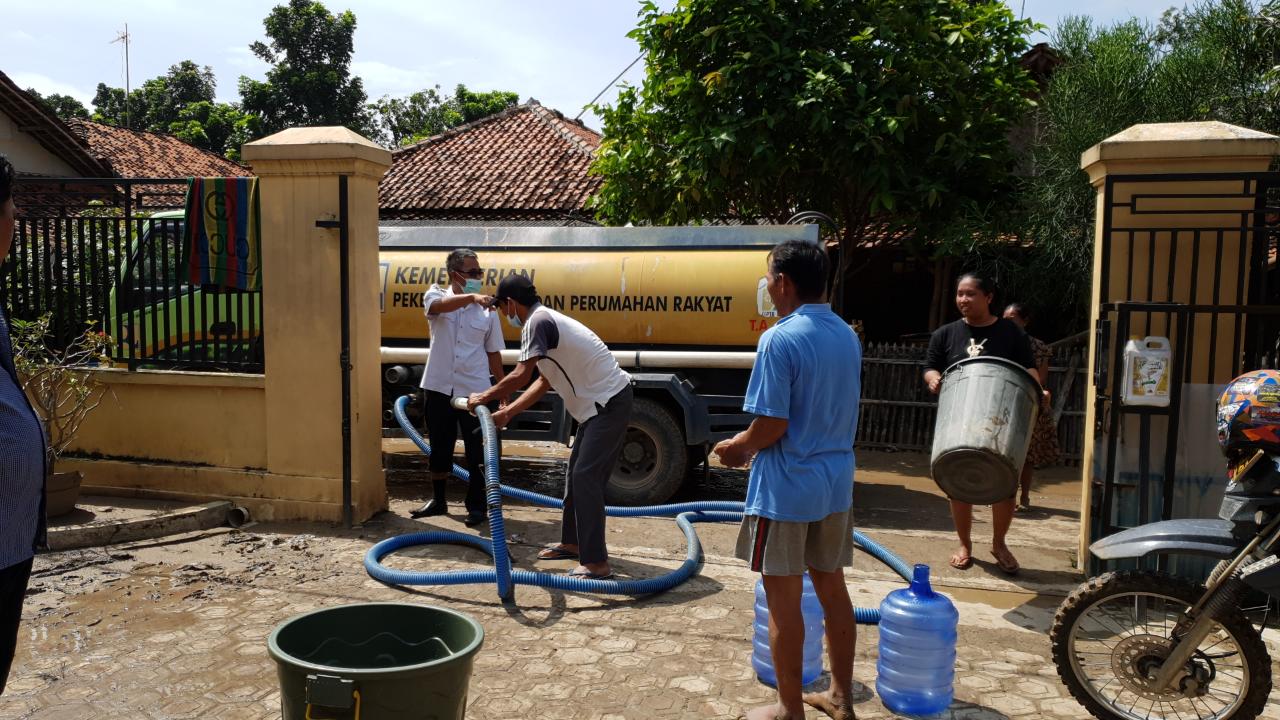 Makasih Bupati Terpilih Nina, Air Bersih Bisa Bantu Warga Karangtumaritis