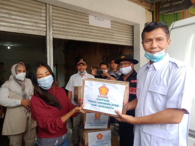 Gerindra Bantu Korban Banjir