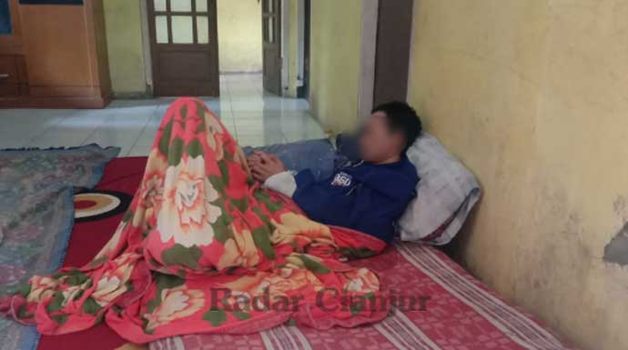 Pemuda Potong Kelamin, Warganet: Mungkin Frustasi Angin Bisa Bikin Hamil