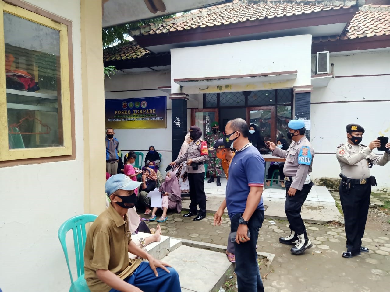 Salurkan BST dengan Prokes Ketat