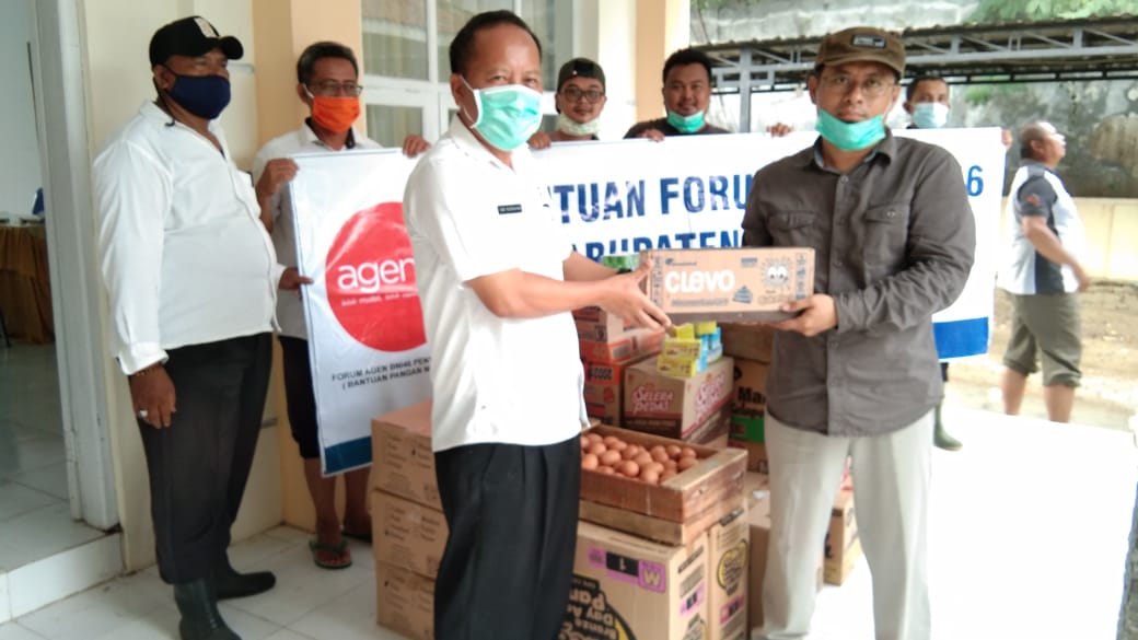 Bantuan Untuk Korban Banjir Mengalir