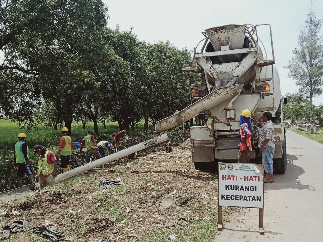 PT Brantas Abipraya Genjot Perbaikan Saluran di Indramayu dan Majalengka