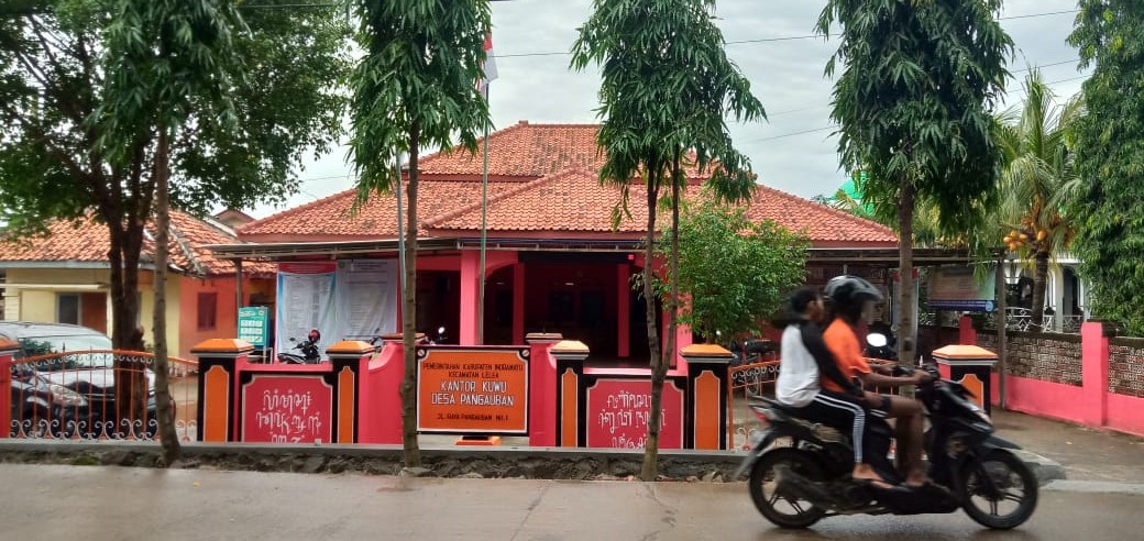 Ganti Bupati, Balaidesa Ganti Warna