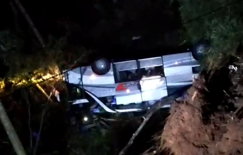 Bus Masuk Jurang di Sumedang, Bawa Rombongan Ziarah, Diduga Banyak Korban