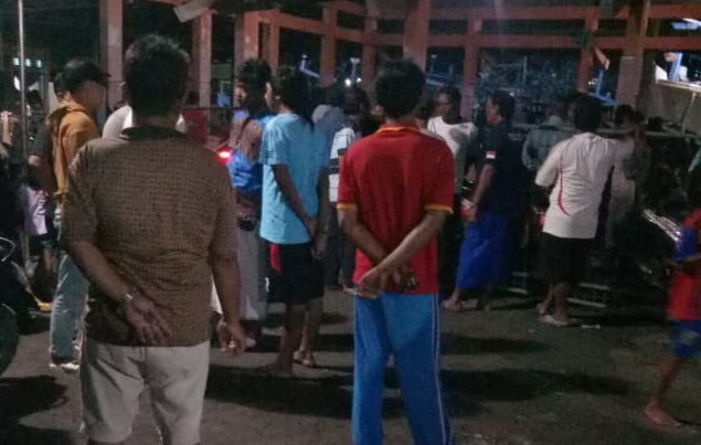 Kapal Tabrakan, Keluarga ABK Histeris Menunggu di TPI Eretan