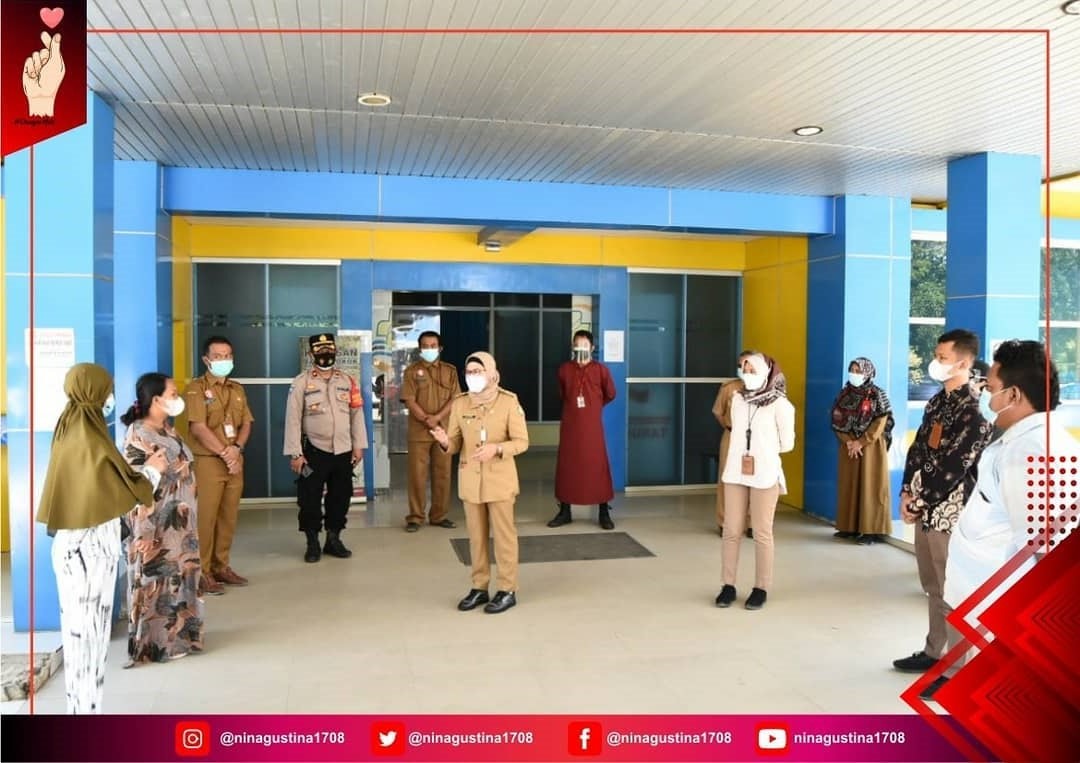 Bupati Nina Tinjau Vaksinasi Covid-19