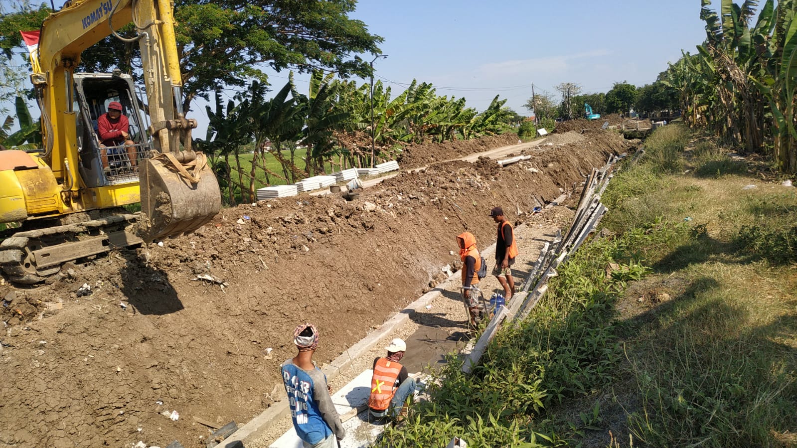 PT. Jaya Kontruksi Kerjakan Proyek Pengecoran Balokan