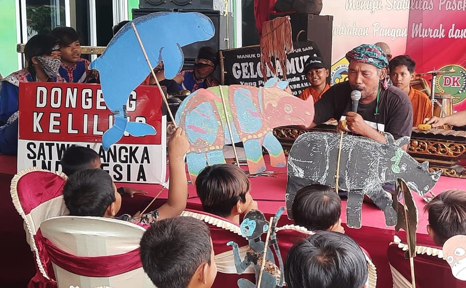 Kenalkan Satwa Langka lewat Dongeng