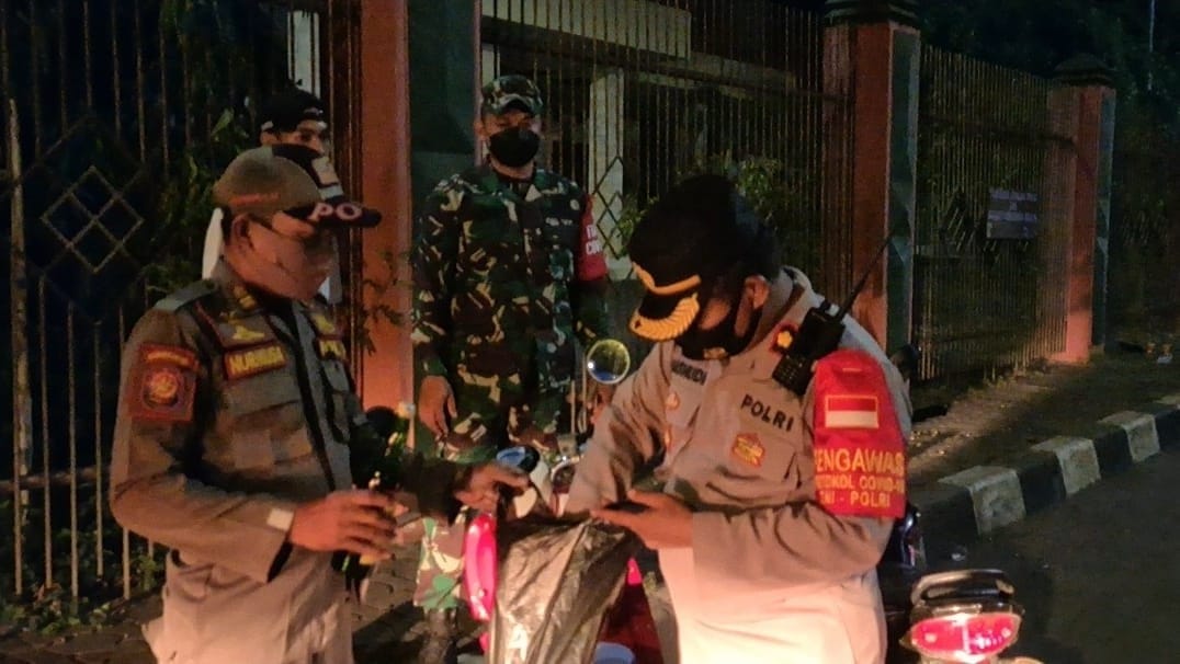 Batasi Ruang Gerak Gerombolan Motor