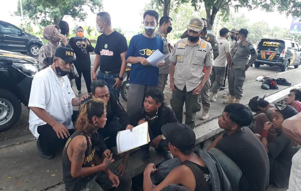 Satgab Jaring Puluhan Anjal