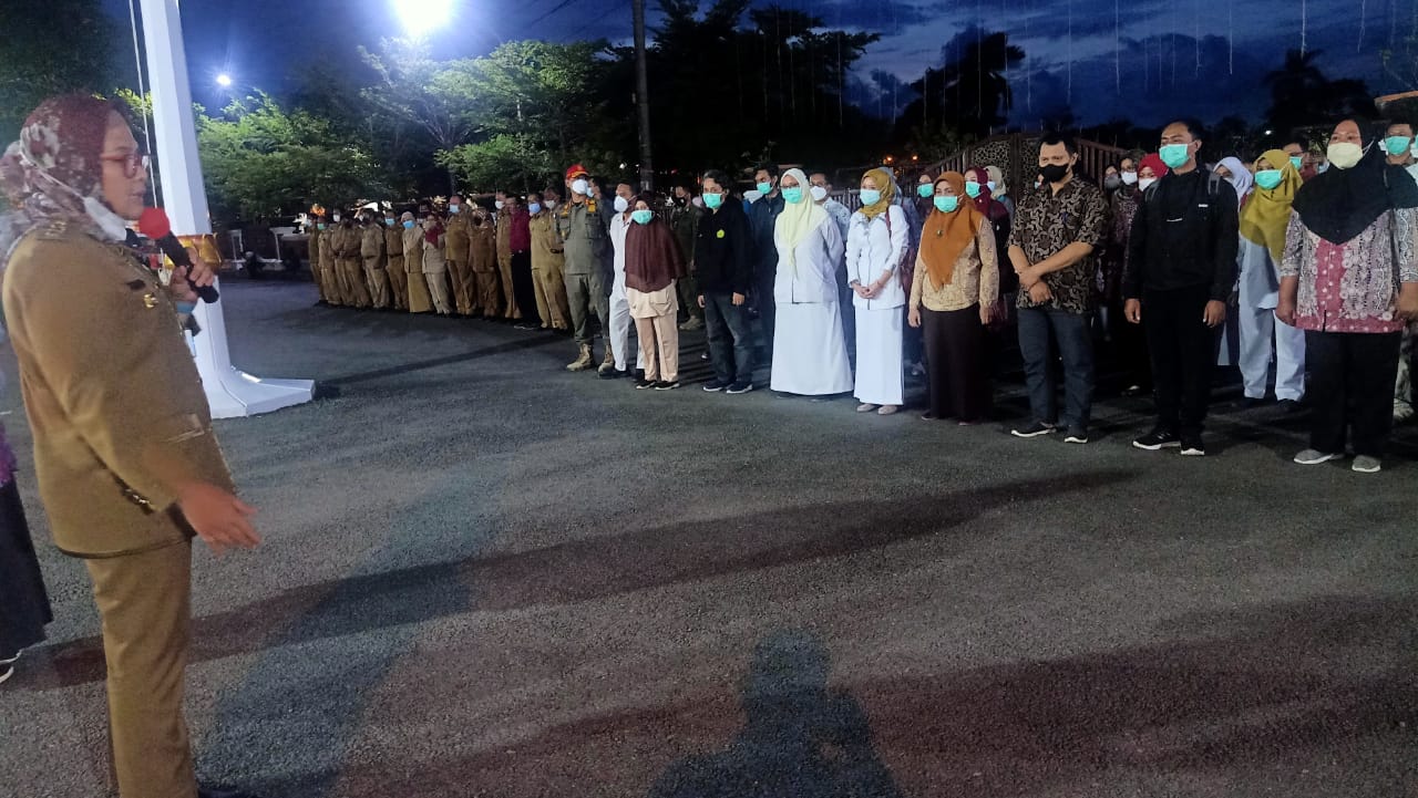 Bupati Indramayu Kumpulkan PNS yang Bolos setelah Liburan Natal, Dibariskan di Pendopo