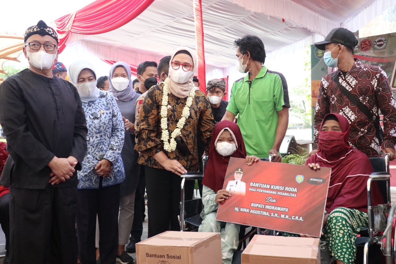 Bupati Nina Buka Festival Mangga dan Bazar UMKM