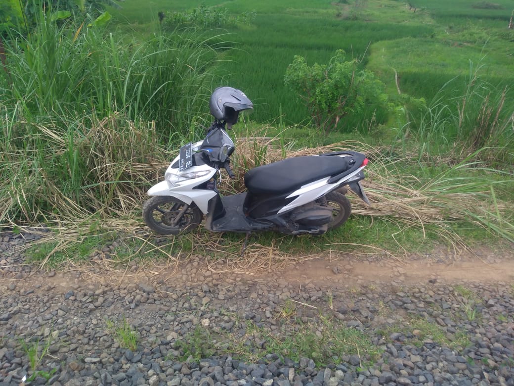 Nakes Puskesmas Kroya Tertabrak Kereta di Terisi